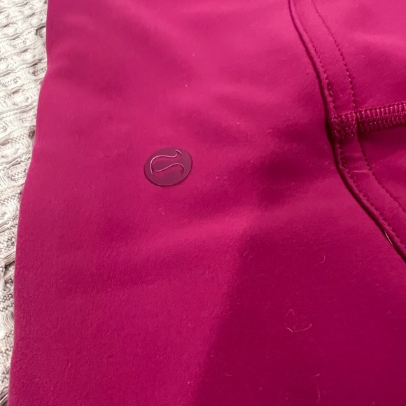 Lululemon InStill High Rise Magenta Purple size 4 25” - Picture 2 of 5